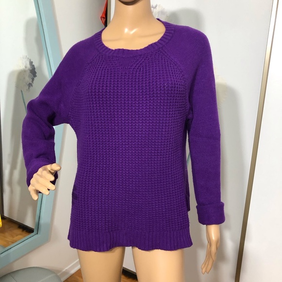 Purple sweater - Picture 2 of 8